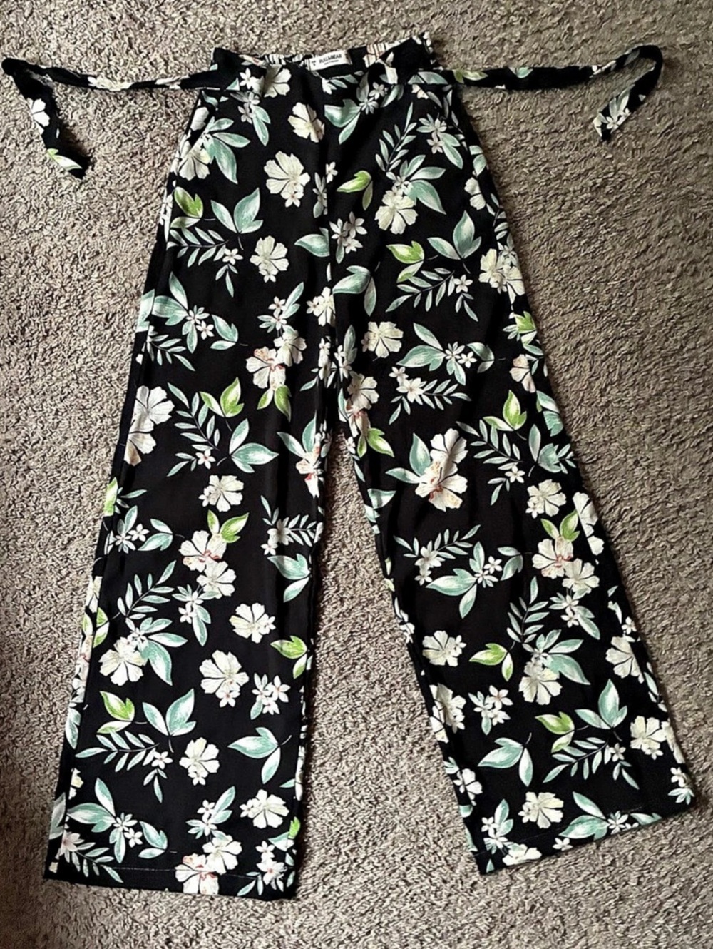 Pull&Bear Black Tropical Floral Wide Leg Pants High Waist Tie Belt Pockets Size